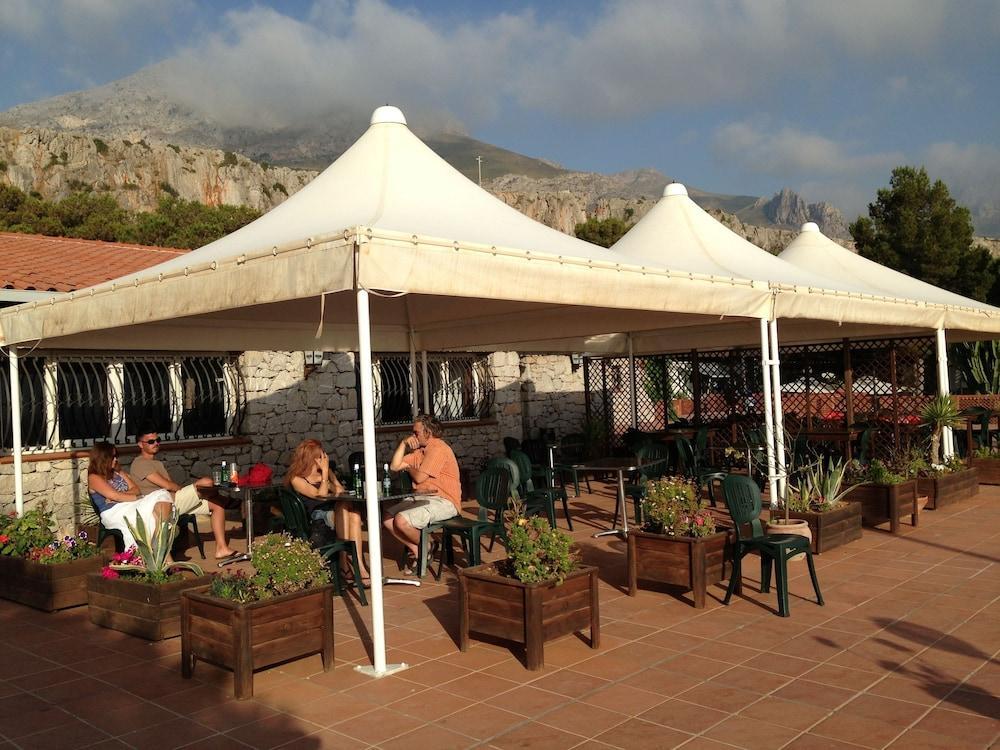Happy Camp In El Bahira Camping Village Σαν Βίτο λο Κάπο Εξωτερικό φωτογραφία